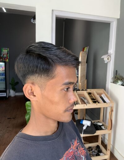 properhairs barber Jogja