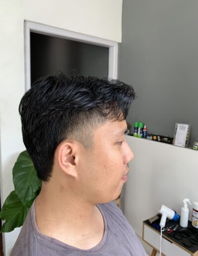 properhairs barber Jogja